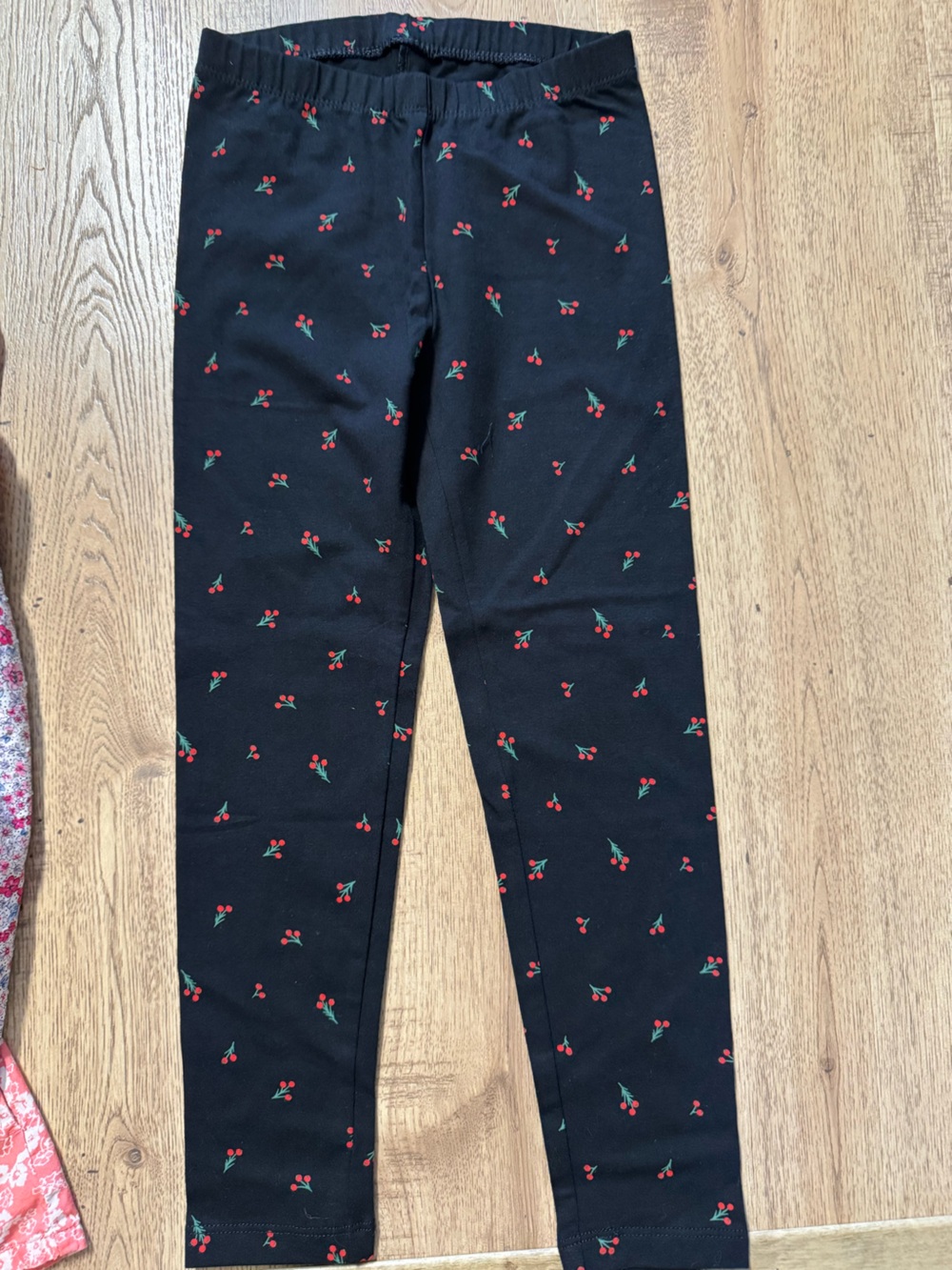 Girls 6/7 Clothing Bundle Gap Old Navy OshKosh Cherry Floral 10pc - Picture 8 of 11